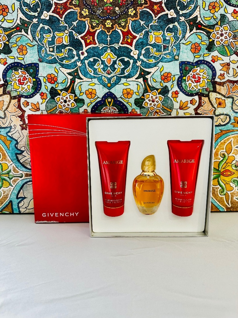 Givenchy Amarige Perfumę Gift Set NWT